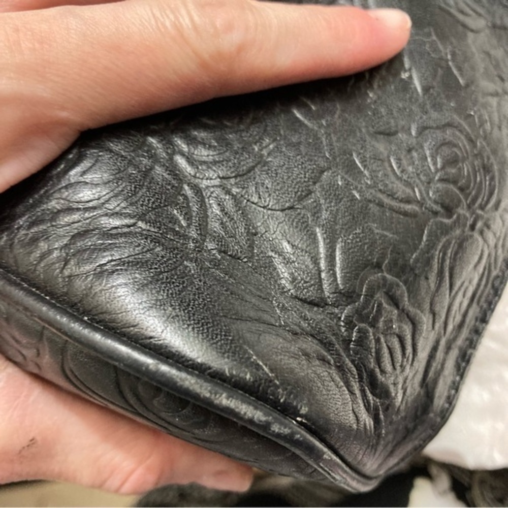 Valentino garavani RARE vintage embossed dome satchel bag - Picture 11 of 14